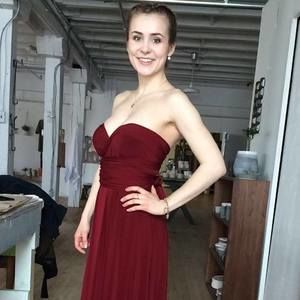 Meet your Posher, Lia